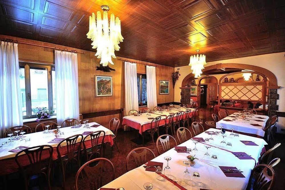 Albergo Morandi Valbondione Eksteriør billede