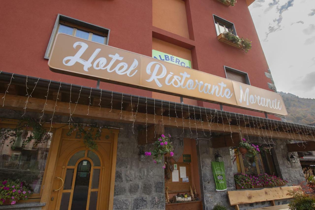 Albergo Morandi Valbondione Eksteriør billede